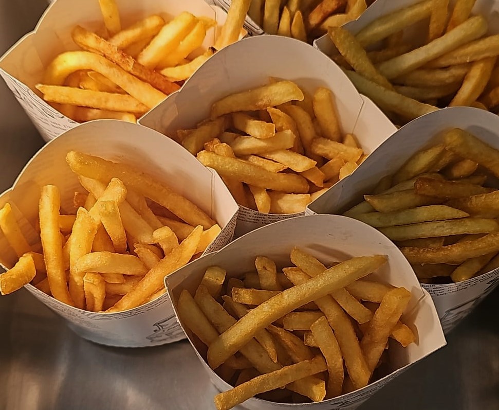 Cartofi prajiti pai 120gr. cu sos ranch30gr.